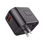 Vue latérale du chargeur universel HOCO AC15 triple port PD 20W – noir mat