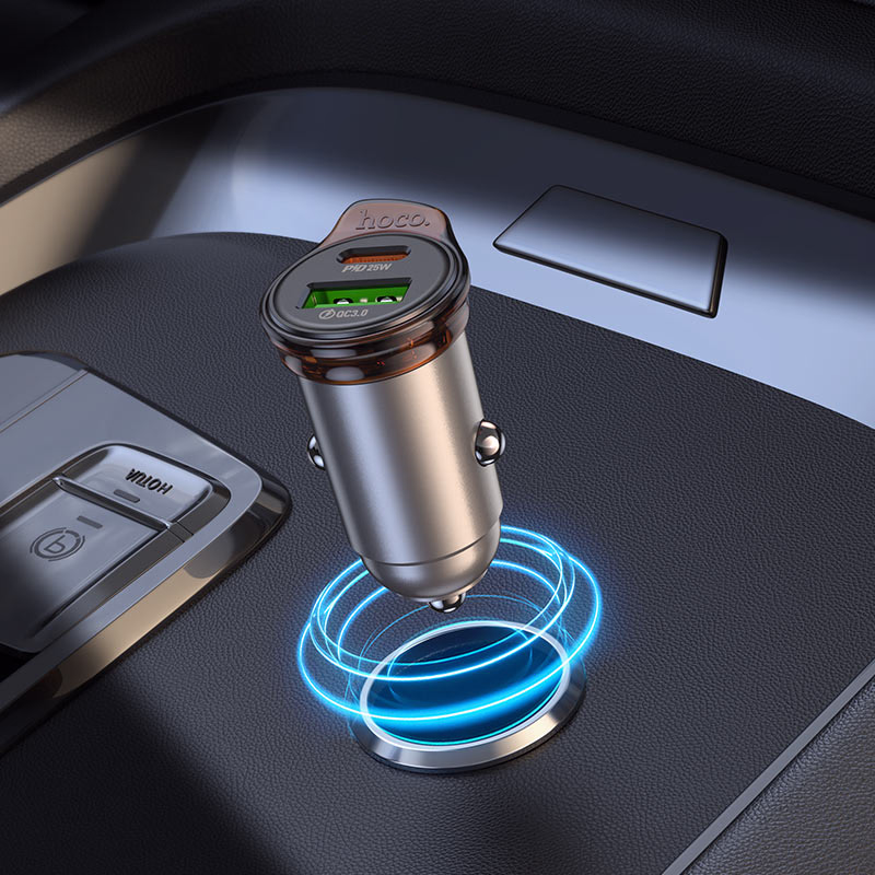 HOCO NZ16A Rigorous – Chargeur de voiture double port 43W PD25W + QC3.0 - Double puissance, design raffiné - Hoco Algérie