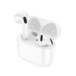 Gros plan sur les finitions des écouteurs Hoco EW83, légers et résistants pour le sport et le quotidien.